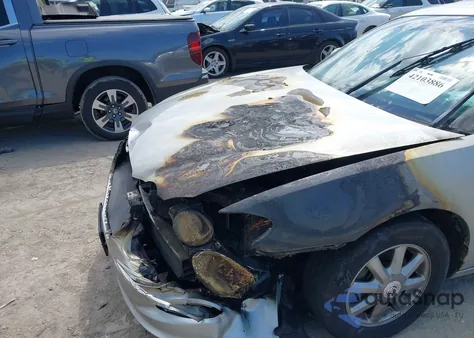 2008 Buick Lacrosse Cxl from USA, damaged, VIN 2G4WD582X81139338